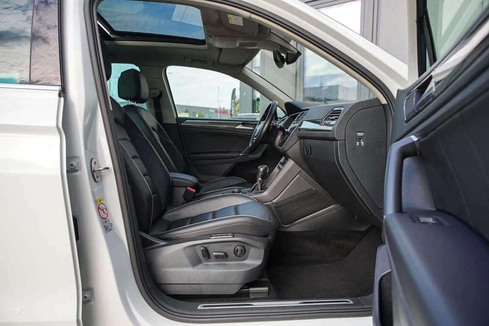 2018 Volkswagen Tiguan – nuotrauka 41