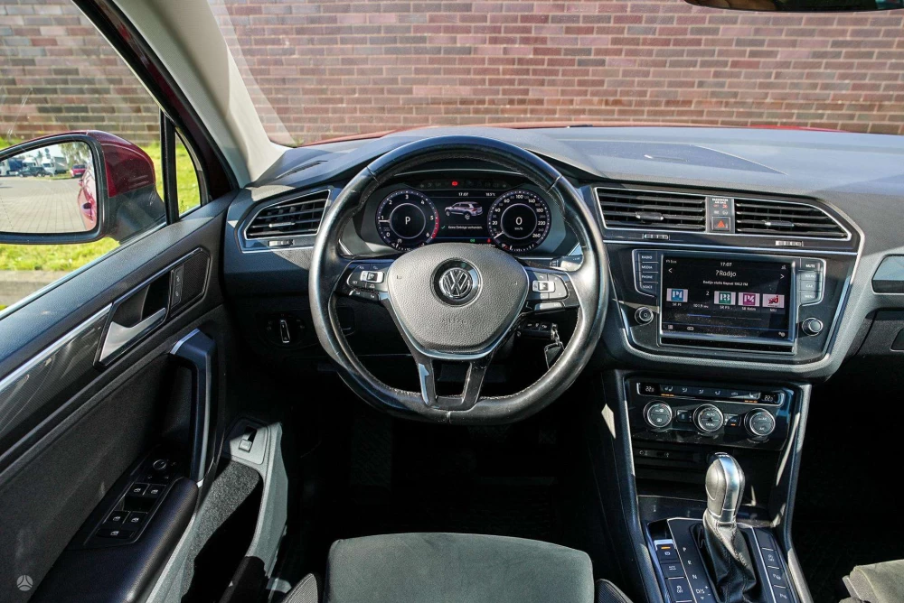 2017 Volkswagen Tiguan – nuotrauka 14