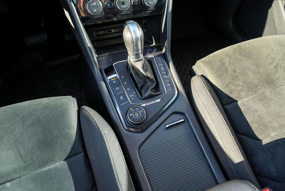 2017 Volkswagen Tiguan – nuotrauka 20