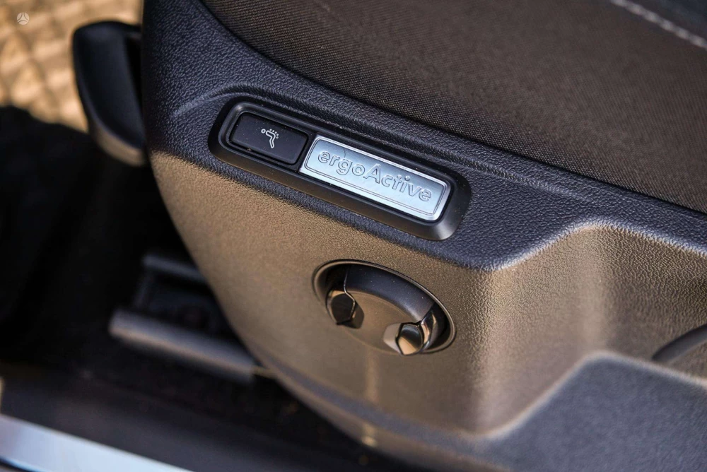 2017 Volkswagen Tiguan – nuotrauka 28