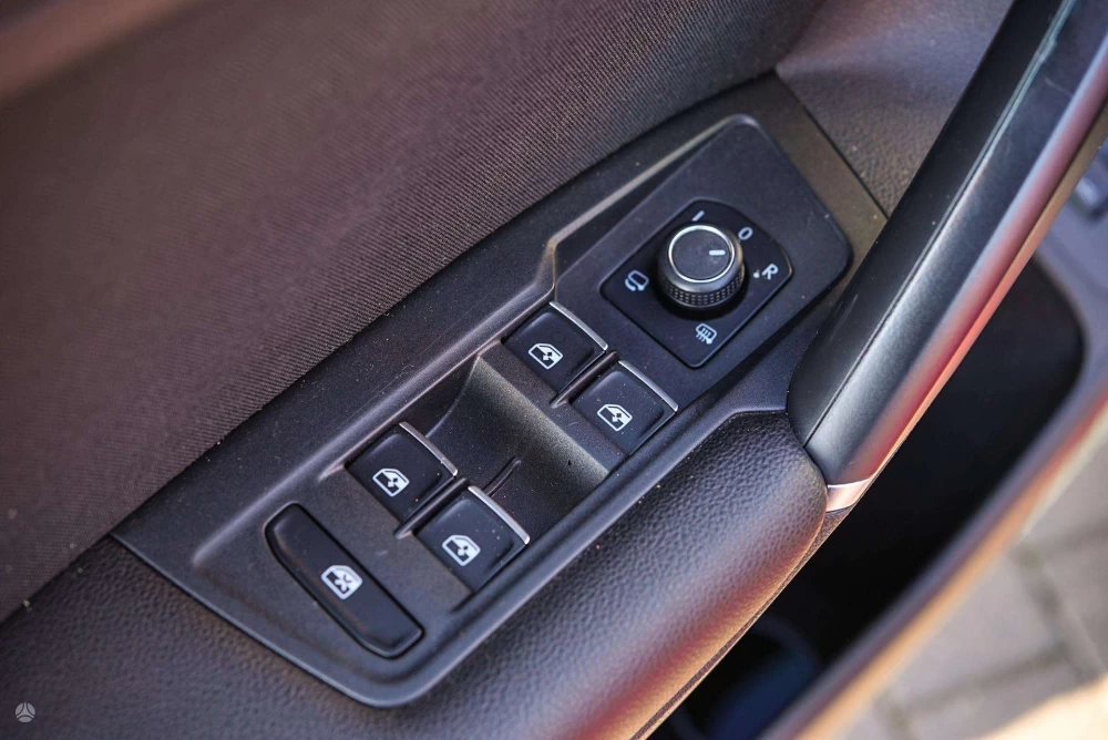 2017 Volkswagen Tiguan – nuotrauka 30