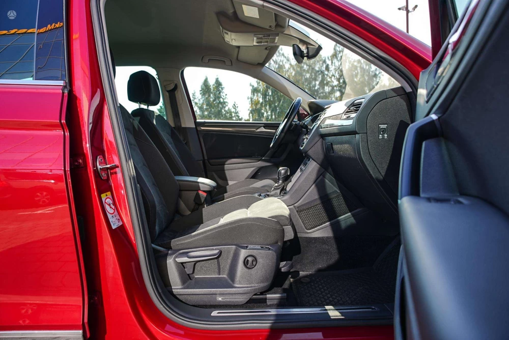 2017 Volkswagen Tiguan – nuotrauka 37
