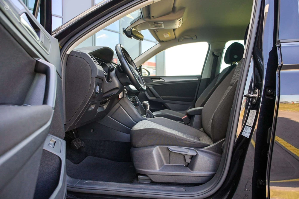 2020 Volkswagen Tiguan – nuotrauka 20