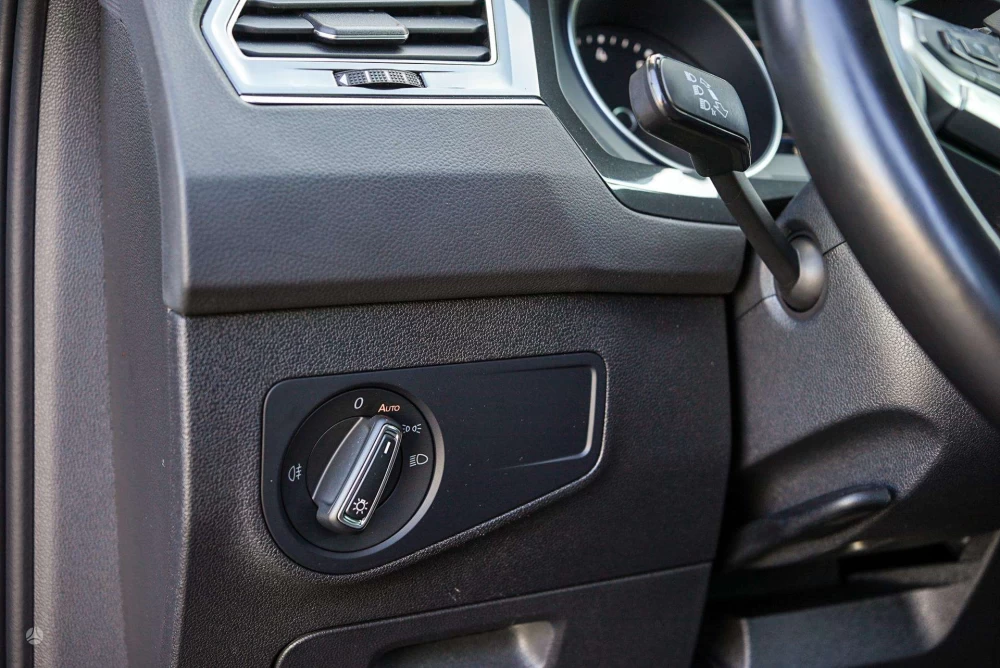 2020 Volkswagen Tiguan – nuotrauka 26