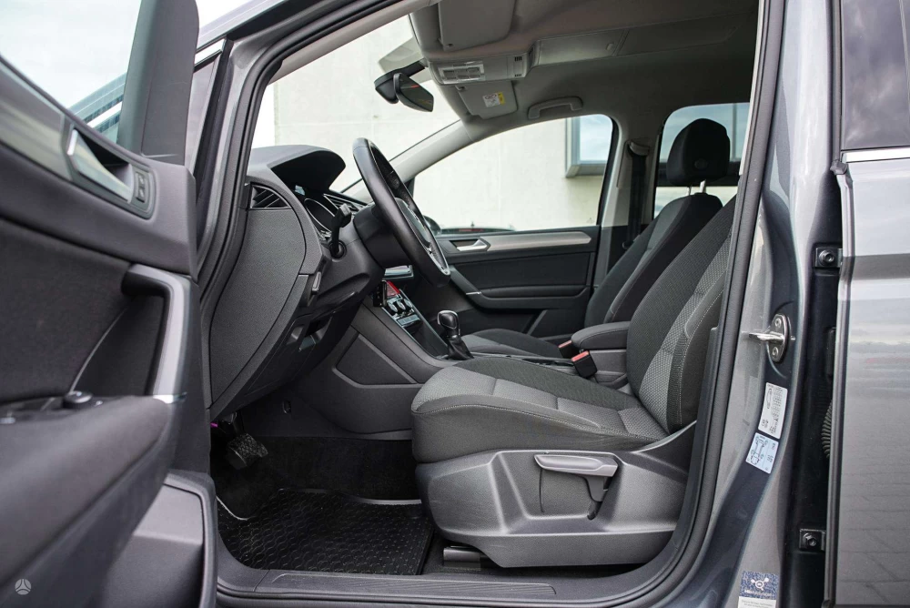 2019 Volkswagen Touran – nuotrauka 18