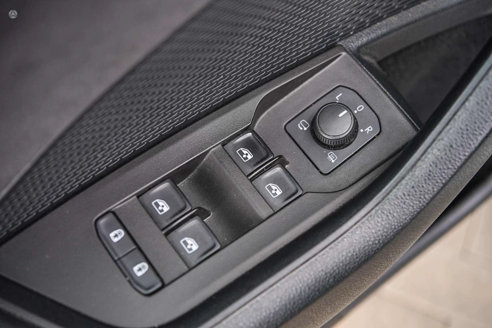 2021 Skoda Octavia – nuotrauka 28