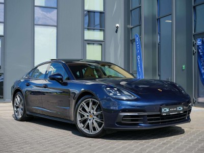 2018 Porsche Panamera