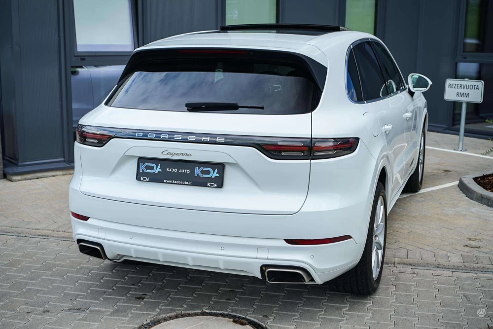 2022 Porsche Cayenne – nuotrauka 12