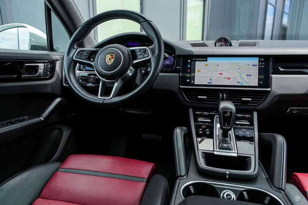 2022 Porsche Cayenne – nuotrauka 18