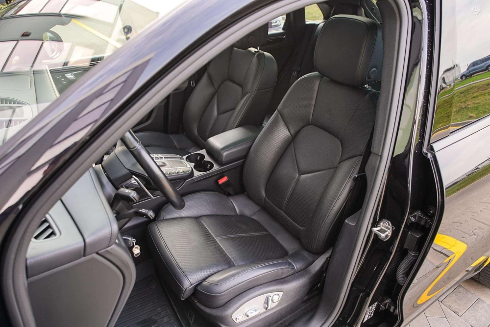 2019 Porsche Macan – nuotrauka 24