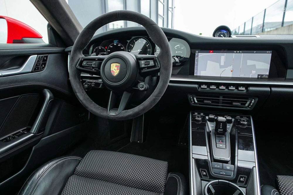 2020 Porsche 911 – nuotrauka 18