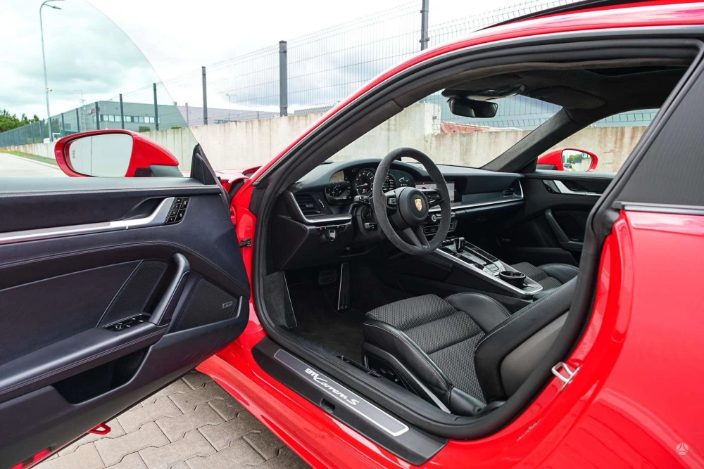 2020 Porsche 911 – nuotrauka 26