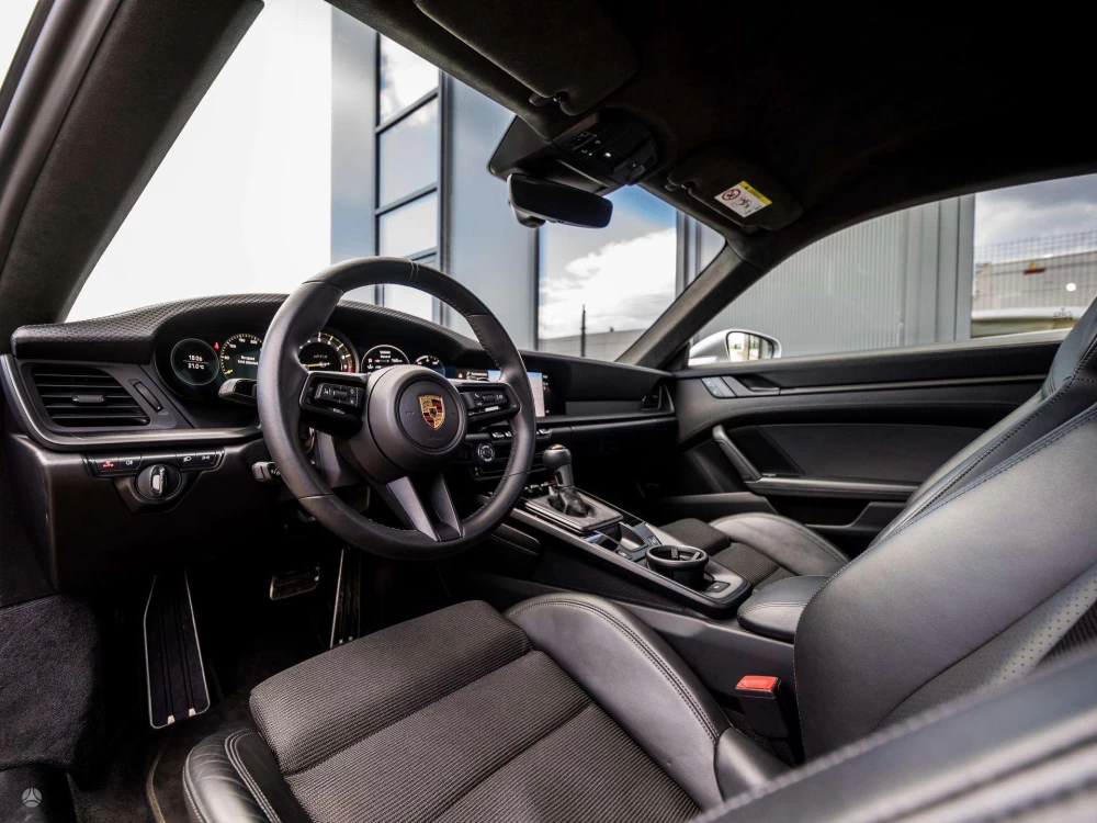 2022 Porsche 911 – nuotrauka 39