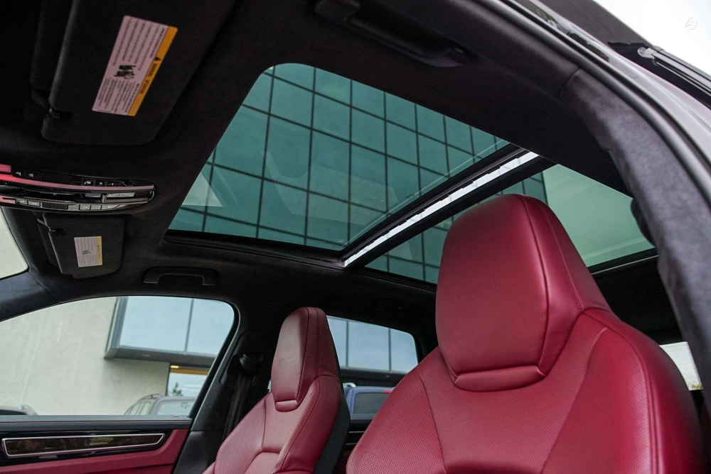 2019 Porsche Cayenne – nuotrauka 28