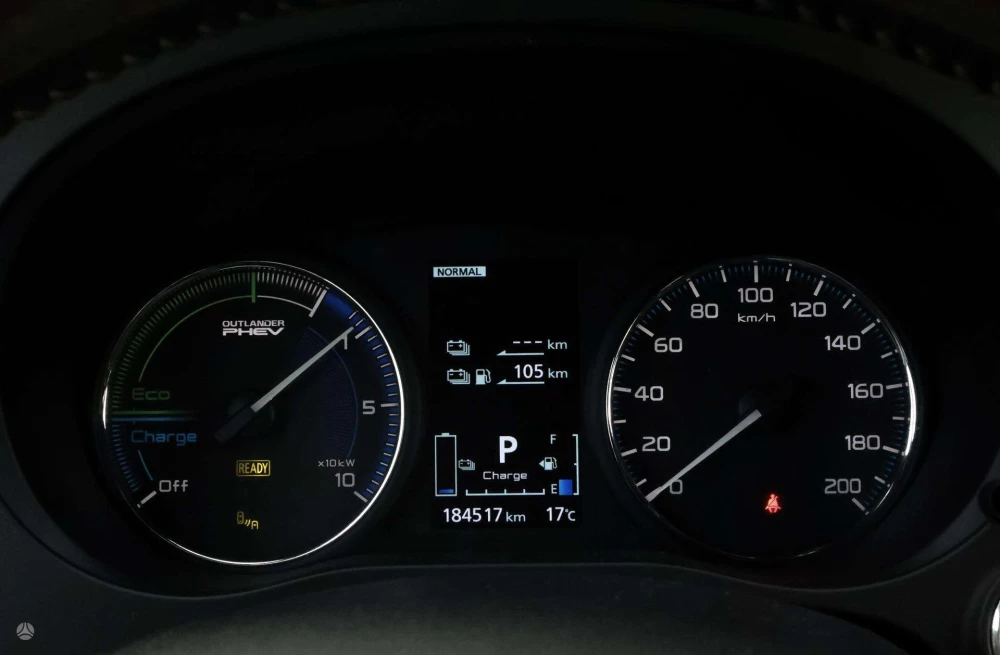 2019 Mitsubishi Outlander – nuotrauka 32