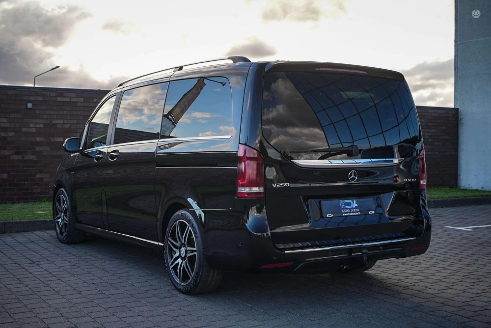 2015 Mercedes-Benz V250 – nuotrauka 9