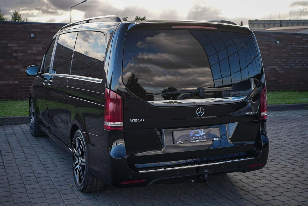 2015 Mercedes-Benz V250 – nuotrauka 10