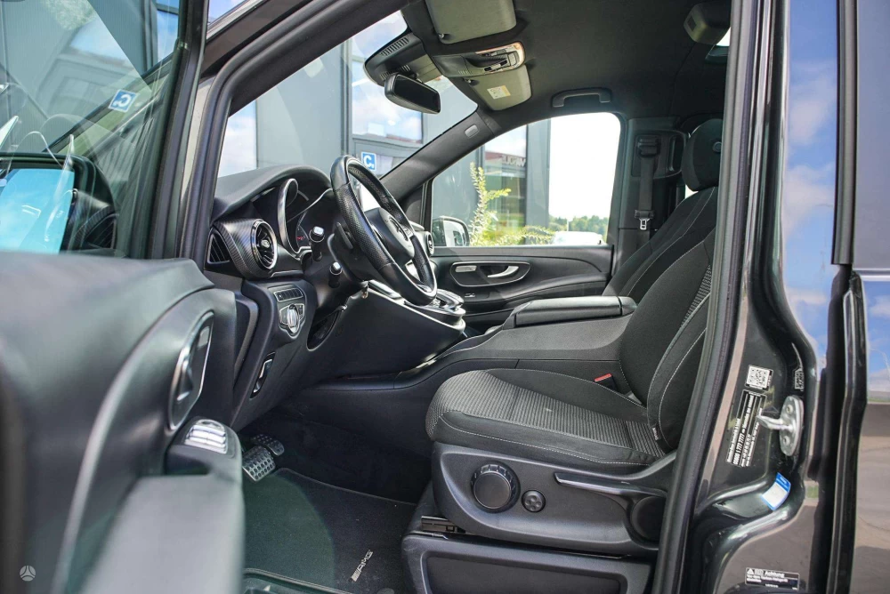 2019 Mercedes-Benz V300 – nuotrauka 23