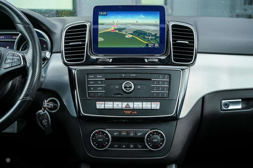 2017 Mercedes-Benz GLE350 – nuotrauka 22