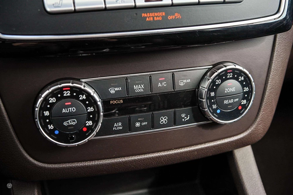 2017 Mercedes-Benz GLS450 – nuotrauka 21