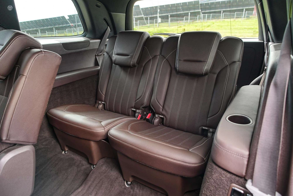 2017 Mercedes-Benz GLS450 – nuotrauka 41