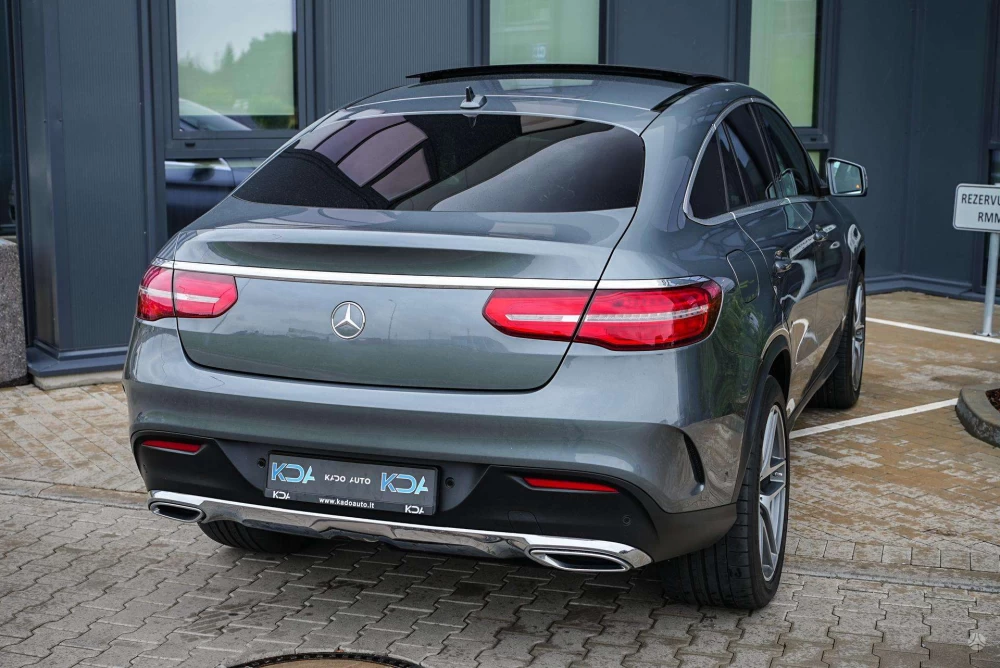 2017 Mercedes-Benz GLE Coupe 350 – nuotrauka 11