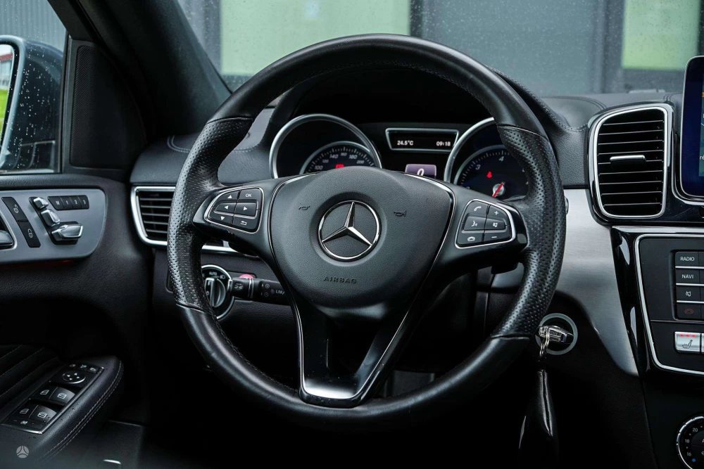 2017 Mercedes-Benz GLE Coupe 350 – nuotrauka 18