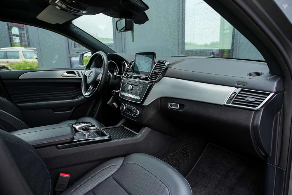 2017 Mercedes-Benz GLE Coupe 350 – nuotrauka 42
