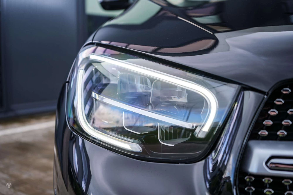 2021 Mercedes-Benz GLC300 – nuotrauka 5