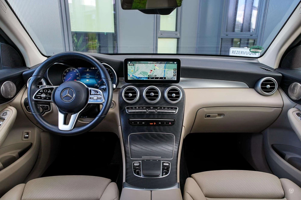 2021 Mercedes-Benz GLC300 – nuotrauka 14