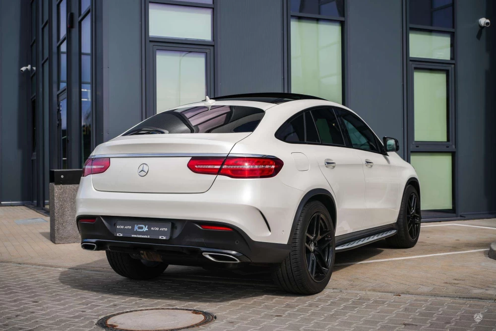 2015 Mercedes-Benz GLE Coupe 350 – nuotrauka 13