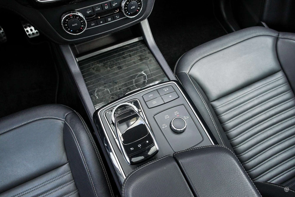 2015 Mercedes-Benz GLE Coupe 350 – nuotrauka 23