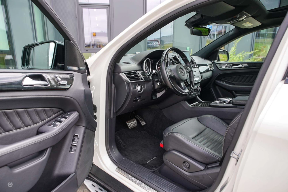 2015 Mercedes-Benz GLE Coupe 350 – nuotrauka 25