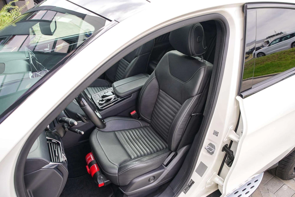 2015 Mercedes-Benz GLE Coupe 350 – nuotrauka 28