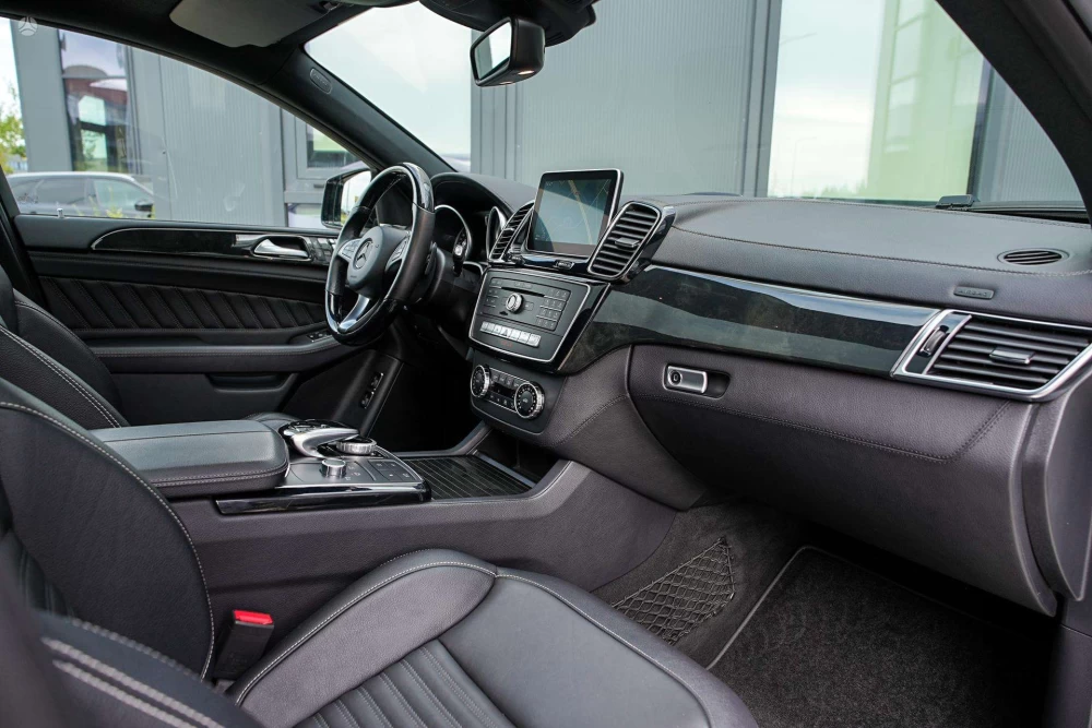 2015 Mercedes-Benz GLE Coupe 350 – nuotrauka 43