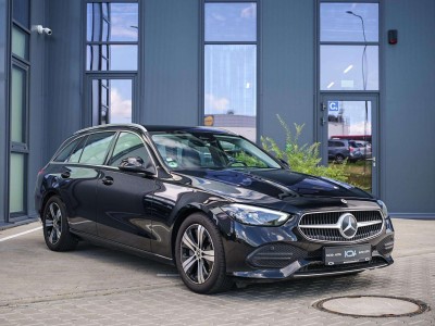 2021 Mercedes-Benz C220