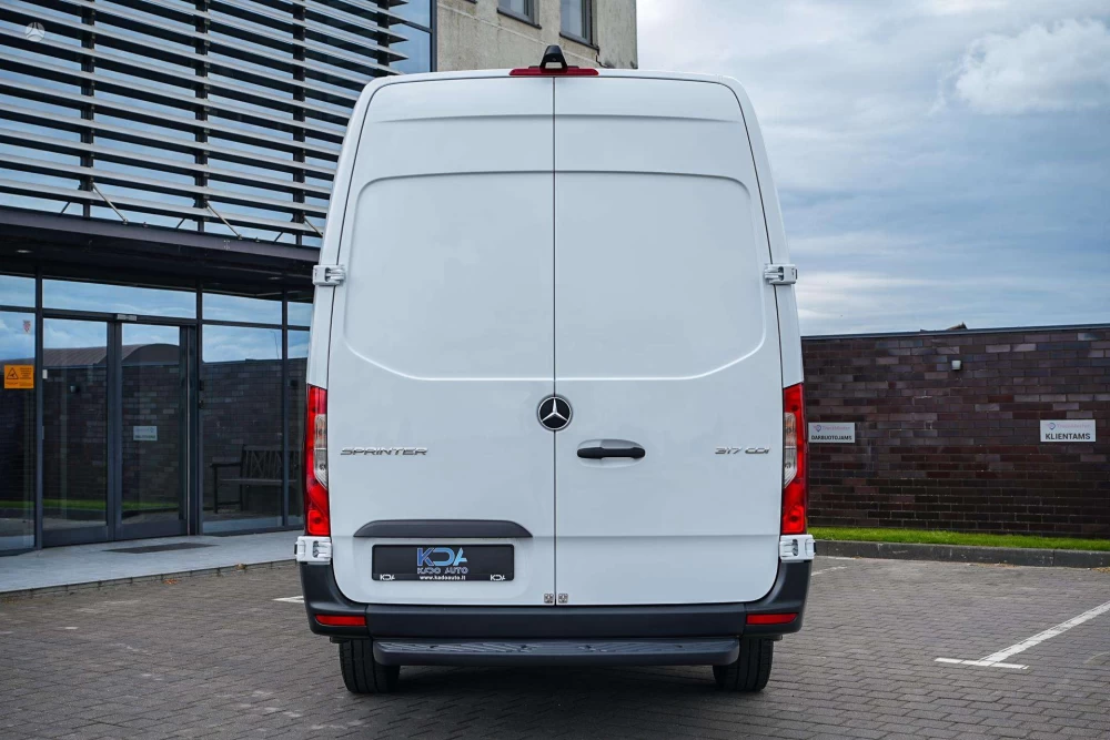 2025 Mercedes-Benz Sprinter – nuotrauka 9