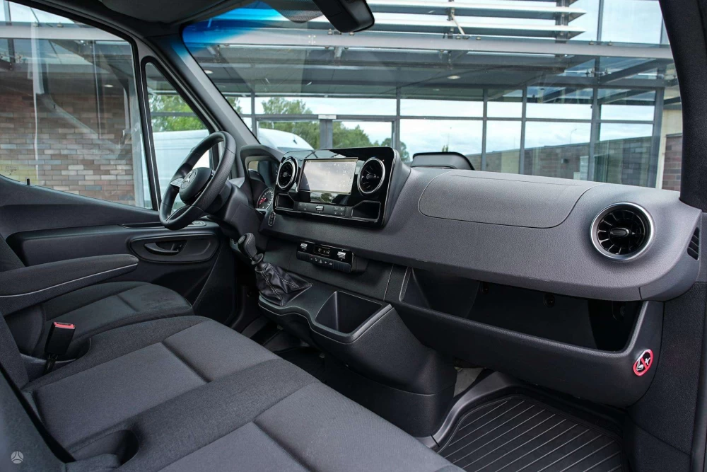 2025 Mercedes-Benz Sprinter – nuotrauka 34