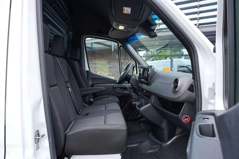 2025 Mercedes-Benz Sprinter – nuotrauka 35