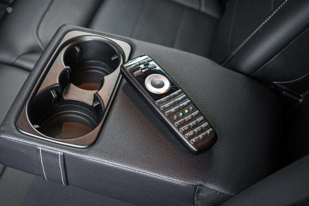 2015 Mercedes-Benz ML350 – nuotrauka 29