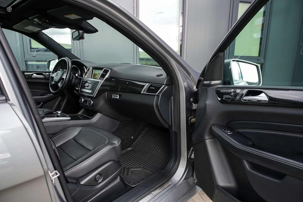 2015 Mercedes-Benz ML350 – nuotrauka 45