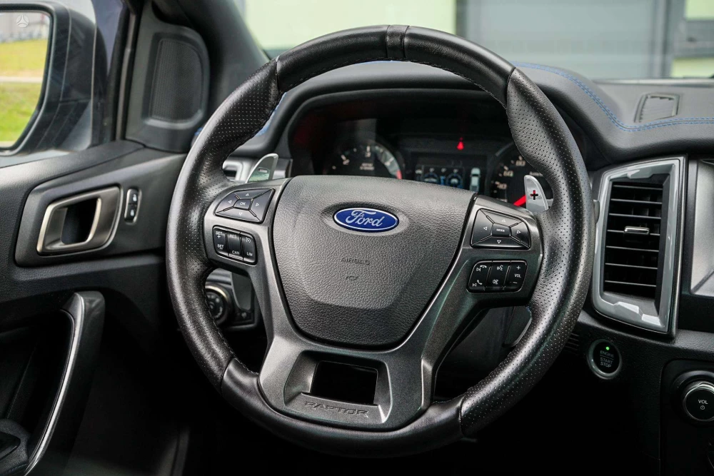 2019 Ford Raptor – nuotrauka 18