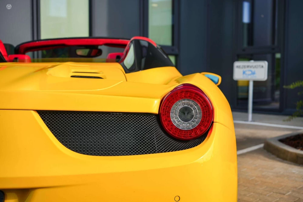 2014 Ferrari 458 – nuotrauka 12