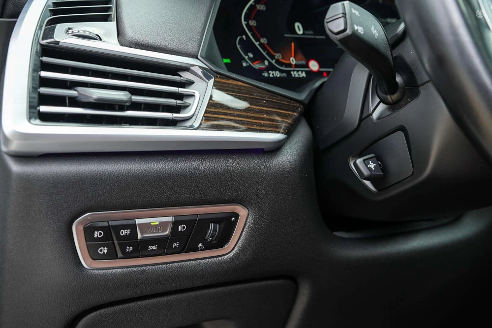 2019 BMW X7 – nuotrauka 31