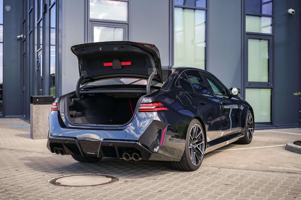 2024 BMW M5 – nuotrauka 15