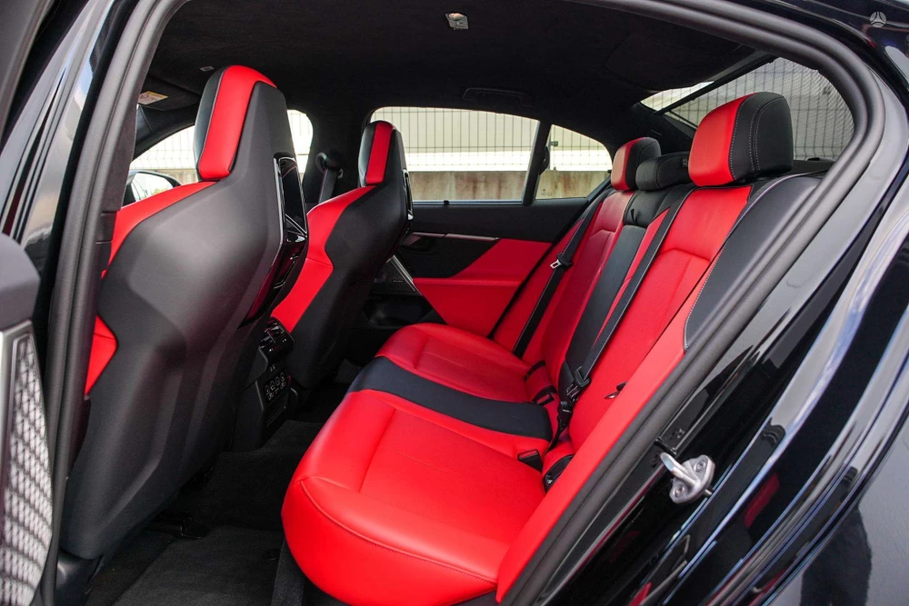 2024 BMW M5 – nuotrauka 41