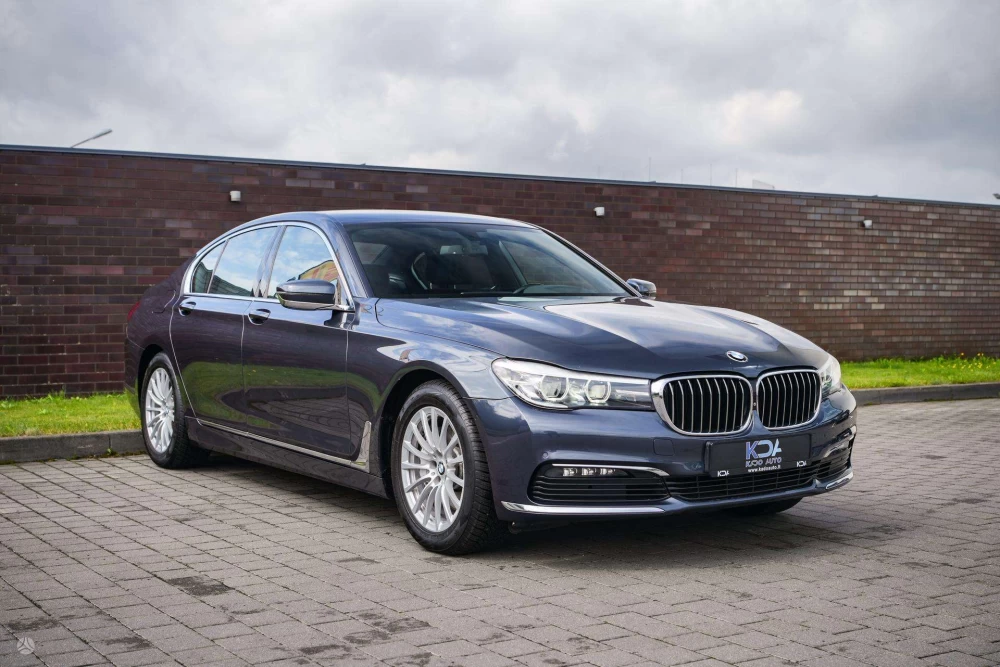 2016 BMW 730 – nuotrauka 1