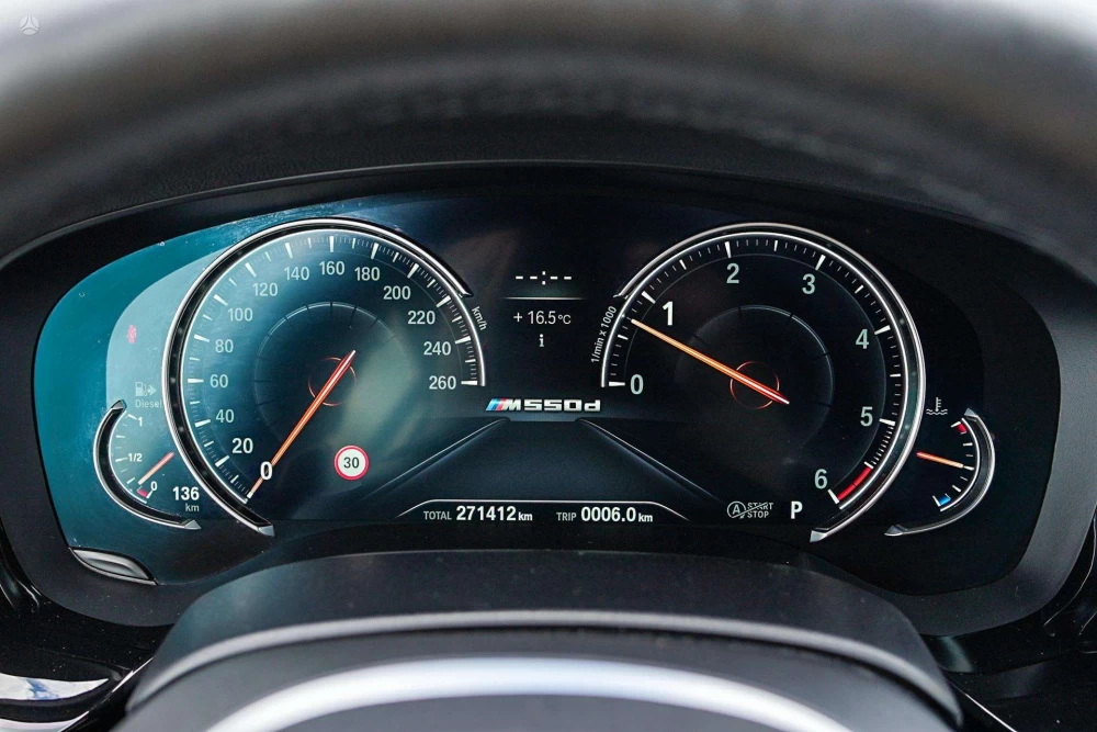 2018 BMW M550 – nuotrauka 23