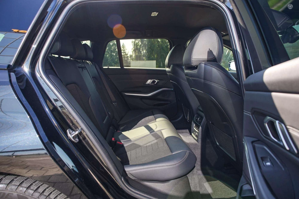 2020 BMW 320 – nuotrauka 31