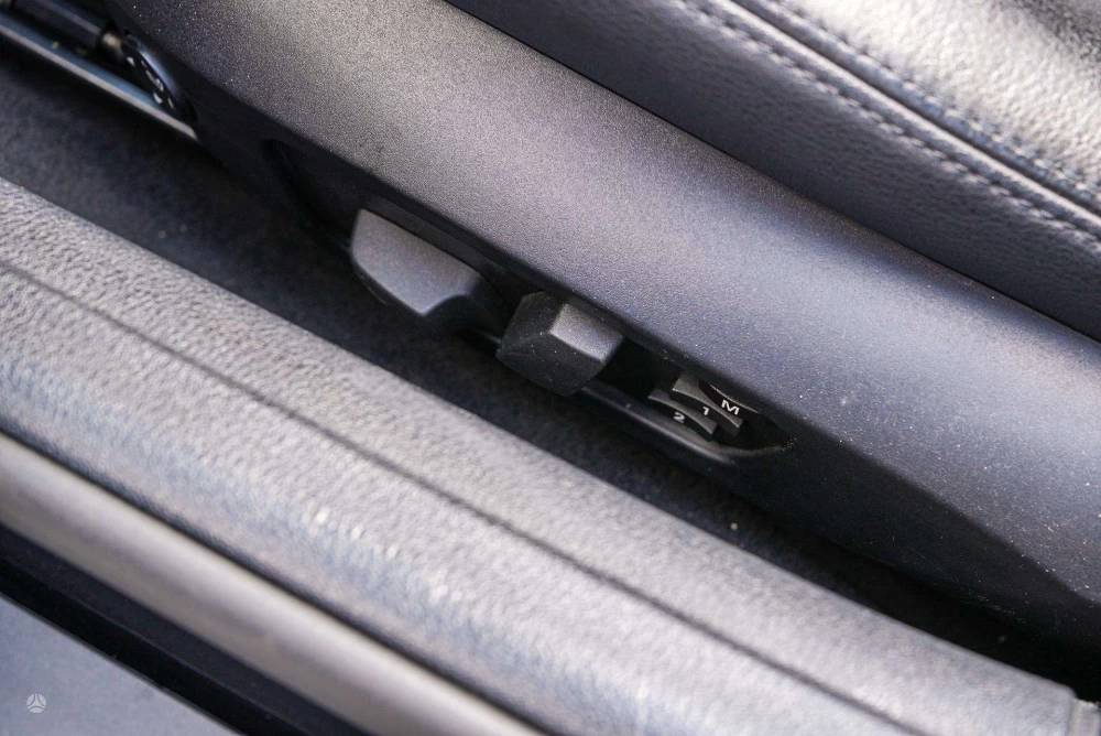 2015 BMW Z4 – nuotrauka 32
